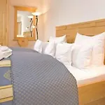 Hotel Berghof Nauders