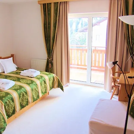 Berghof 4*