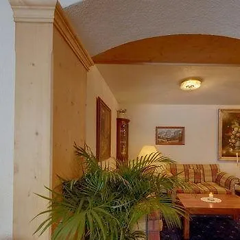 Hotel Berghof Nauders