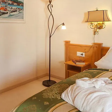 Hotel Berghof 4*