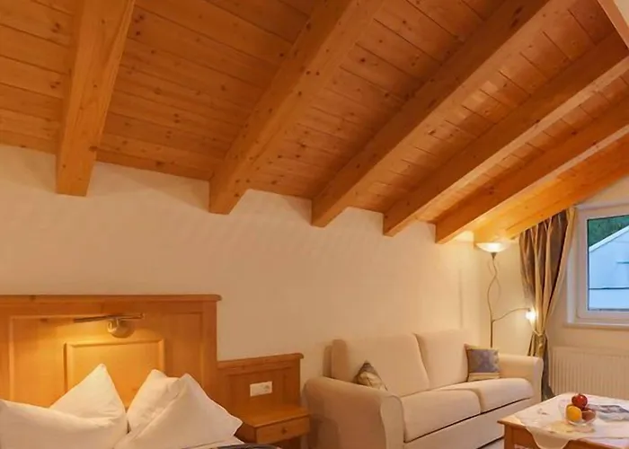 Berghof 4* נאודרס