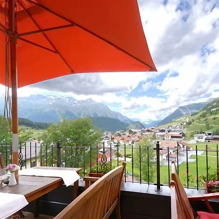 Berghof Szálloda 4*